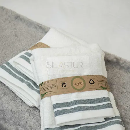 Cabrales By Silastur * ヒホン